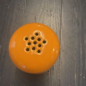Fiesta Cheese Shaker - Thumbnail 5
